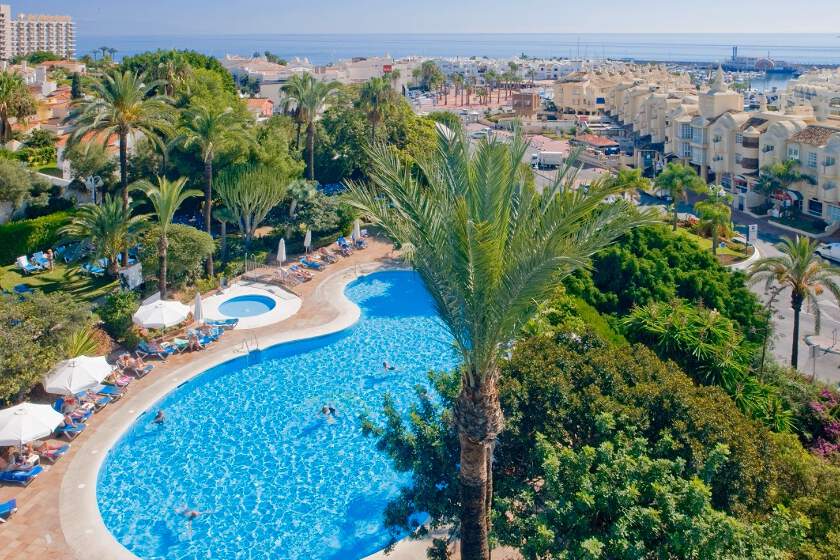 Hotel Palmasol - výhled na bazén