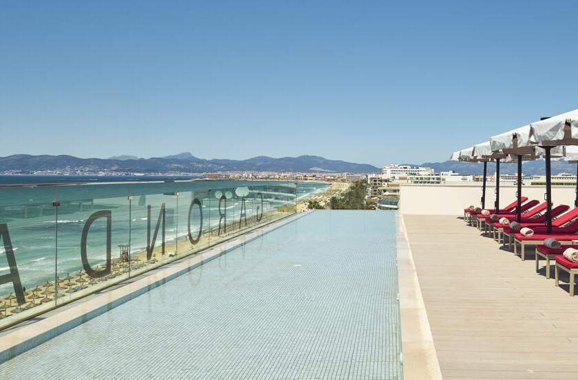 Hotel Pure Salt Garonda