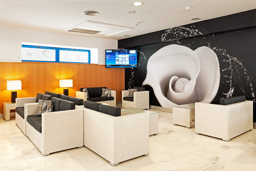 Hotel Tahiti Playa - TV salonek