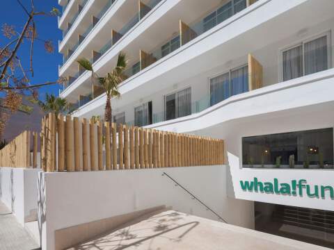 Hotel whala!fun