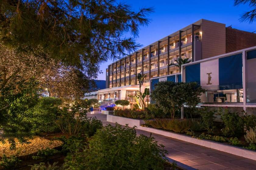 I-Resort Beach Hotel & SPA