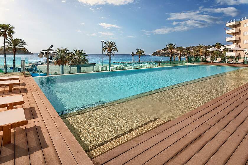 Innside by Meliá Wave Calviá