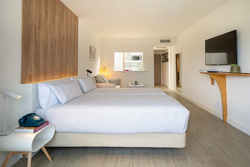 Innside by Meliá Wave Calviá