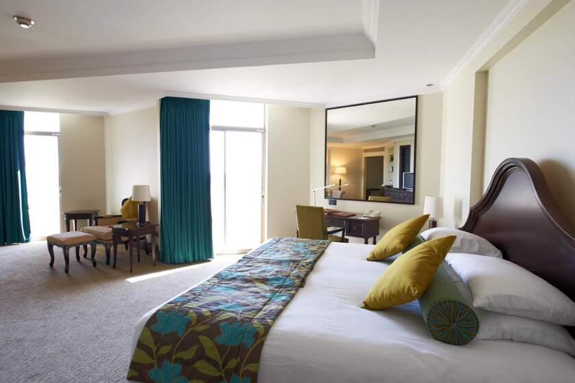 Jebel Ali Beach Hotel