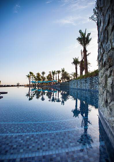 Jebel Ali Beach Hotel