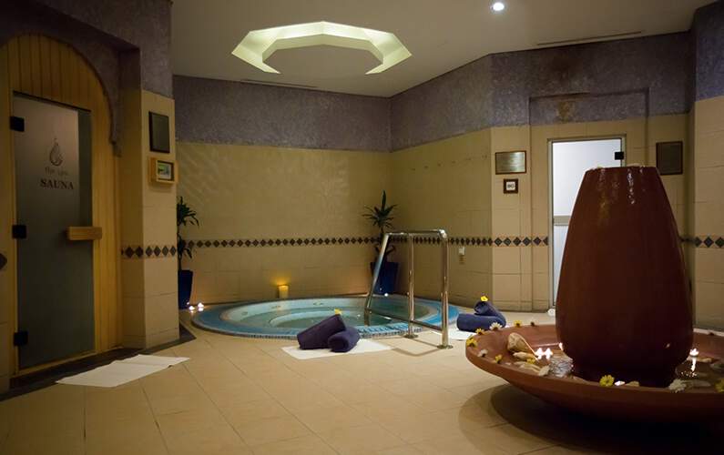 Jebel Ali Beach Hotel