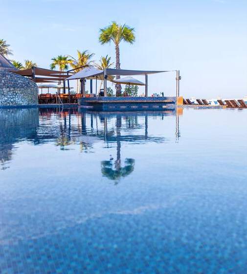 Jebel Ali Beach Hotel