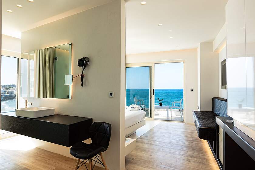 Kahlua Boutique Hotel 