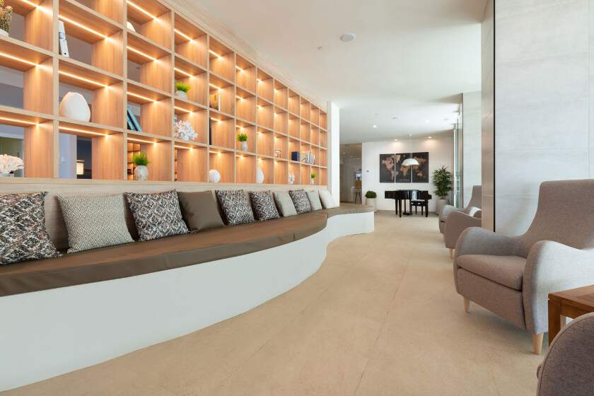 Las Arenas Hotel