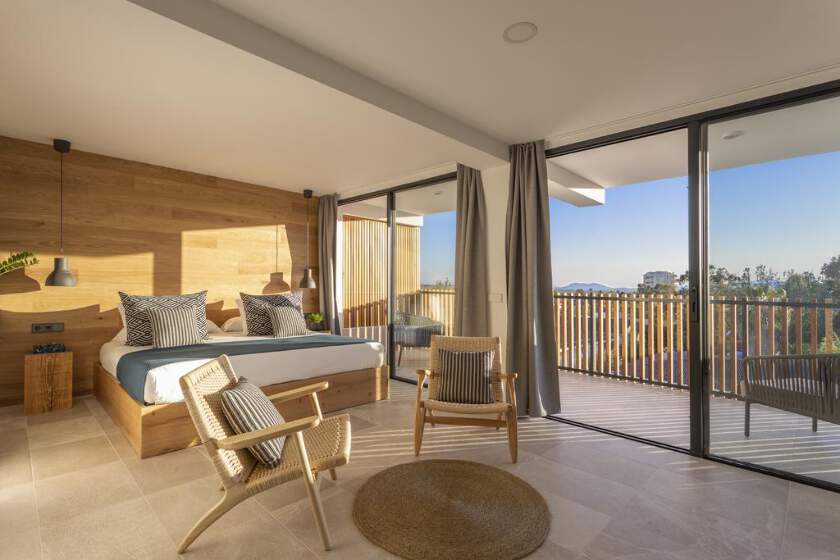 Las Gaviotas Suites Hotel & Spa