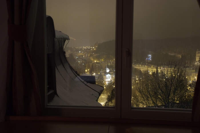 Lázeňský hotel Royal - jednolůžkový pokoj Lux - výhled na ML