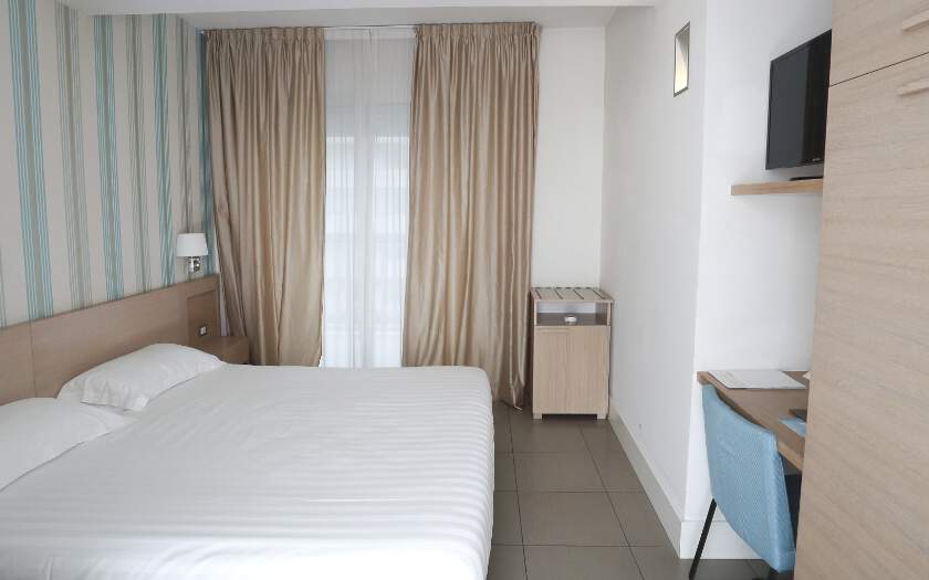 Le Rose Suite Hotel - comfort room