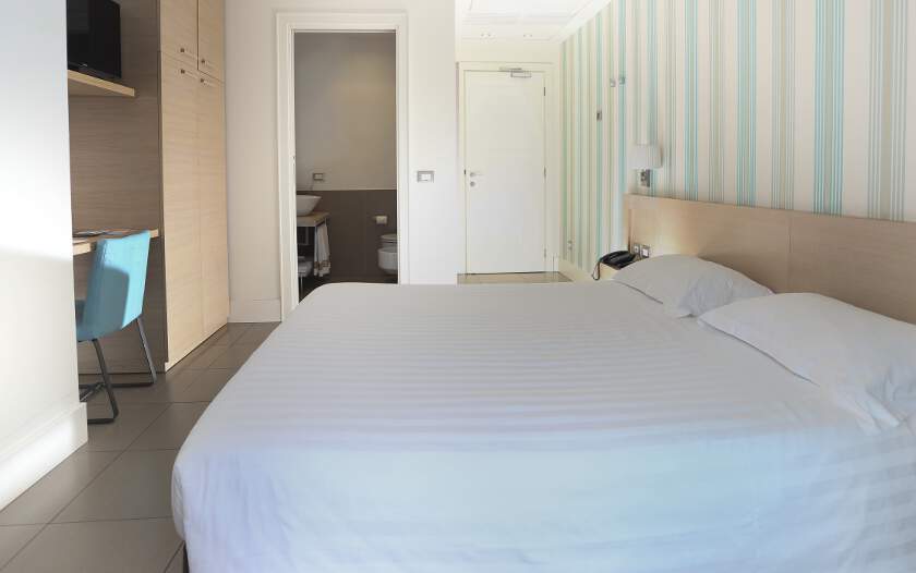 Le Rose Suite Hotel - comfort room