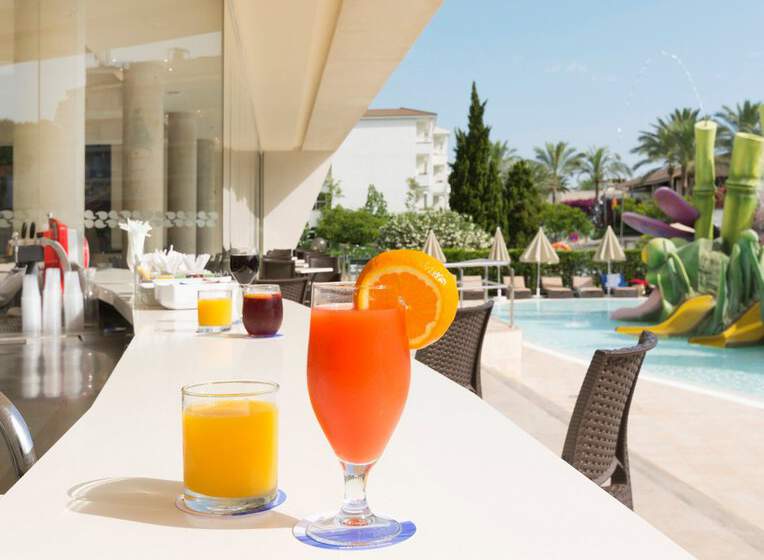 Mar Hotels Playa de Muro Suites