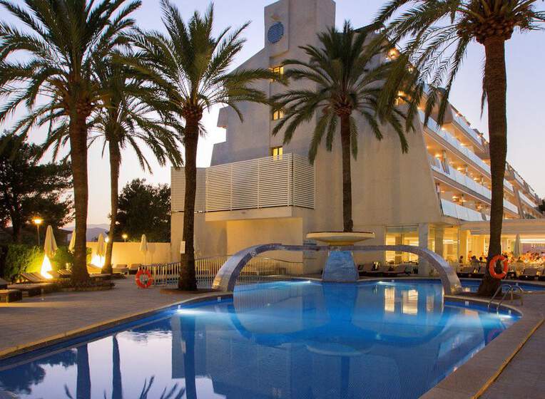 Mar Hotels Playa de Muro Suites