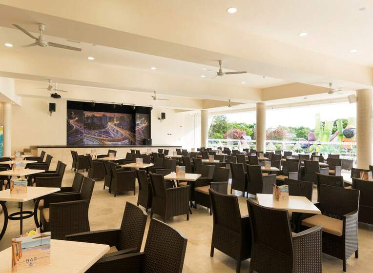 Mar Hotels Playa de Muro Suites