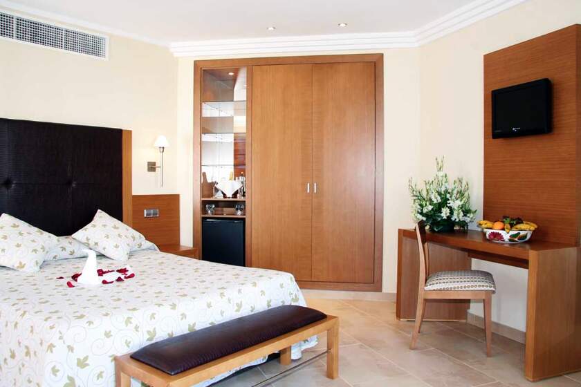 MarSenses Ferrera Blanca Hotel Family - dvoulůžkový pokoj