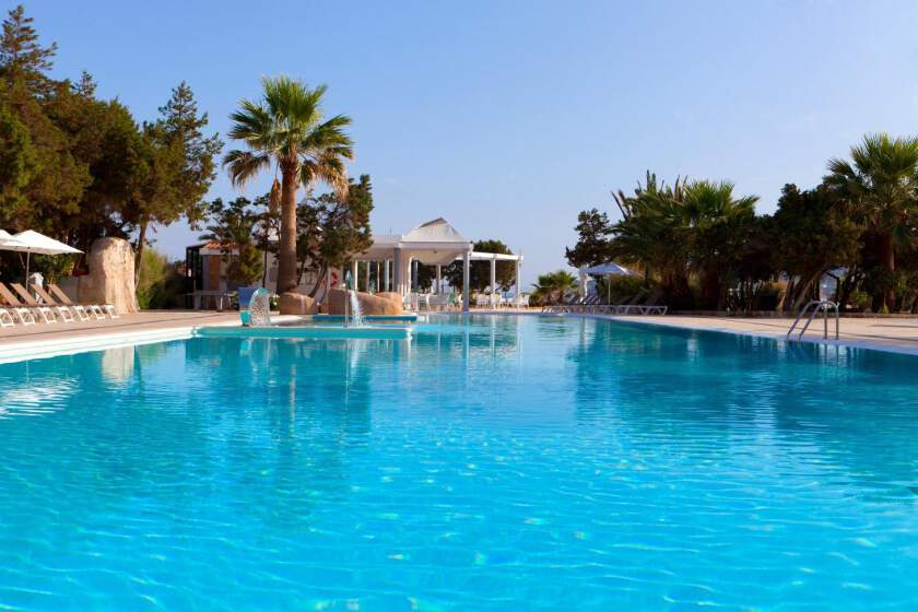 Marvell Club Hotel & Apartments