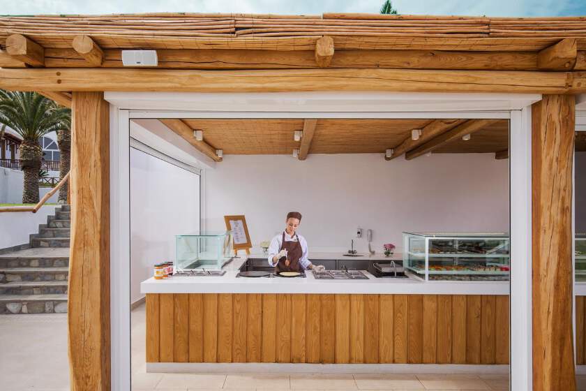 Mitsis Rinela Beach Resort and Spa