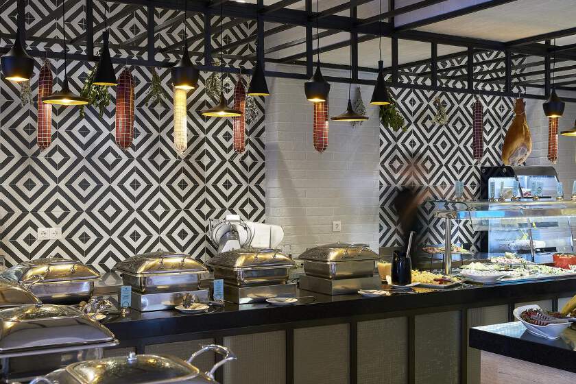 Mythos Palace Resort & Spa