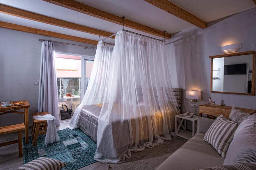 Omiros Boutique Hotel