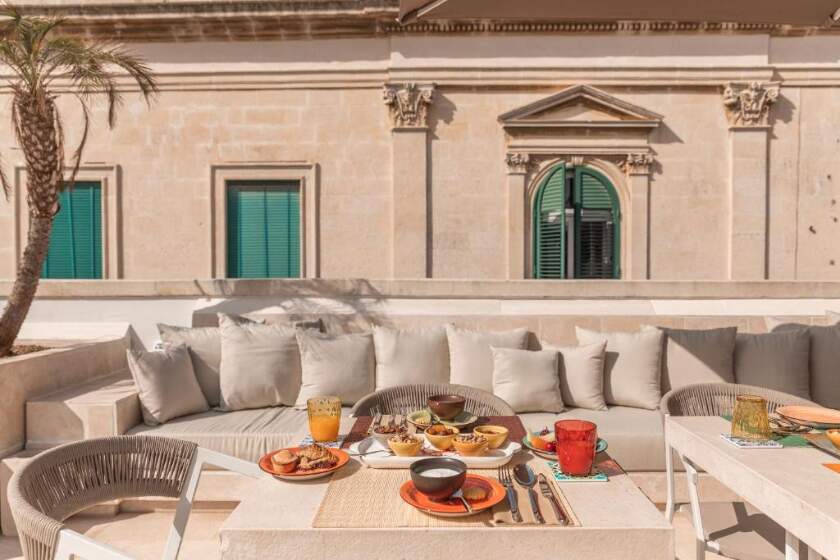 Palazzo Lecce - Epoca Collection