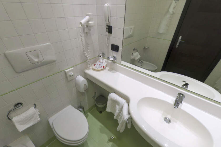 Parc Hotel - koupelna v P2L