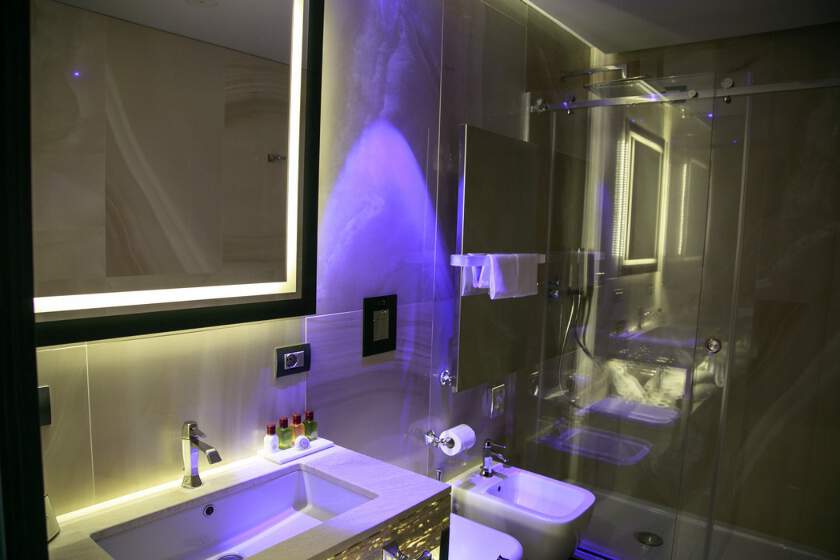 Rome Style Hotel - Koupelna