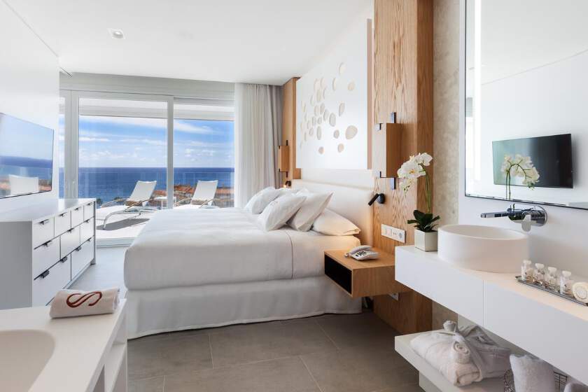 Royal Hideaway Corales Suite