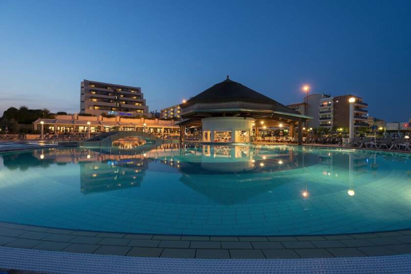 Savoy Beach Hotel & SPA