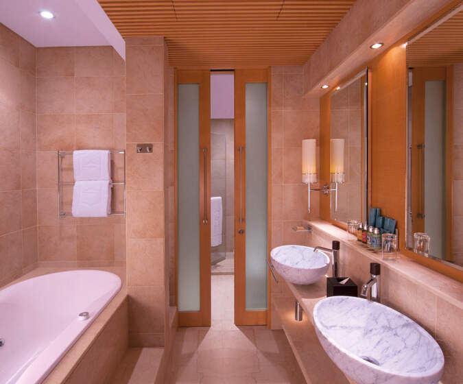 Shangri-la Hotel Dubai