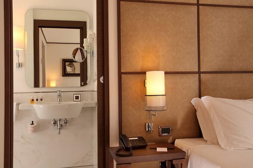 The Independent Hotel - Clasic