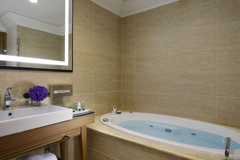 UNAHOTELS Deco Roma