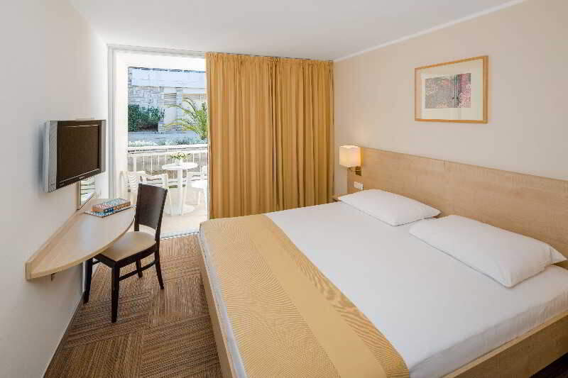 Valamar Bellevue Hotel & Rezidence