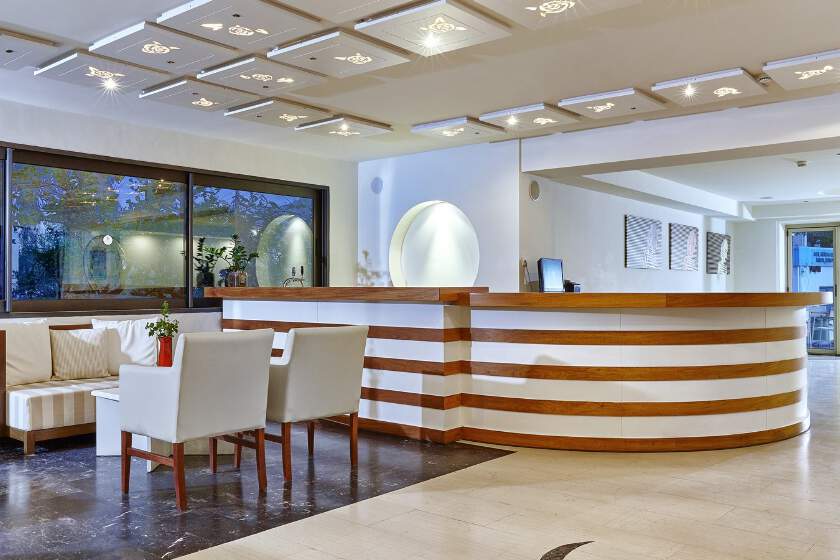 Zephyros Beach Boutique Hotel